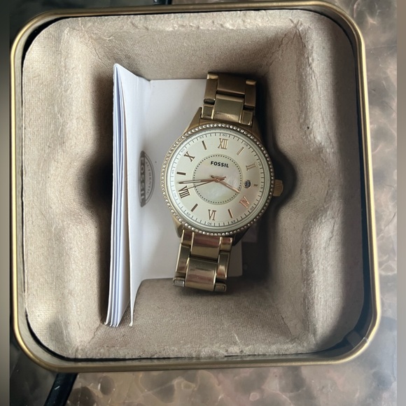 FOSSIL watch in gold - Picture 4 of 6